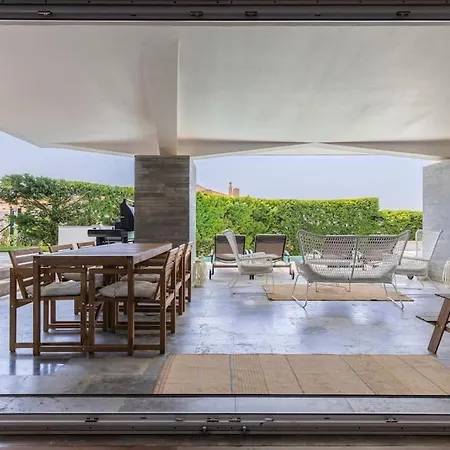 Papoilas Estoril Oceanview Villa Carcavelos (Lisbon)