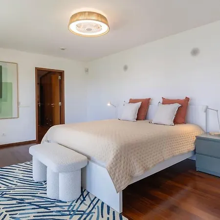 Papoilas Estoril Oceanview Villa